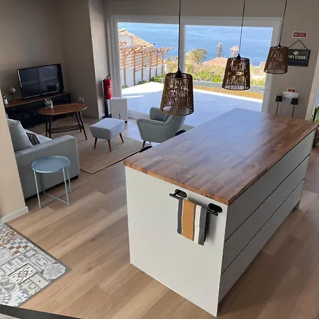 Casa Mosteiros (Azores)